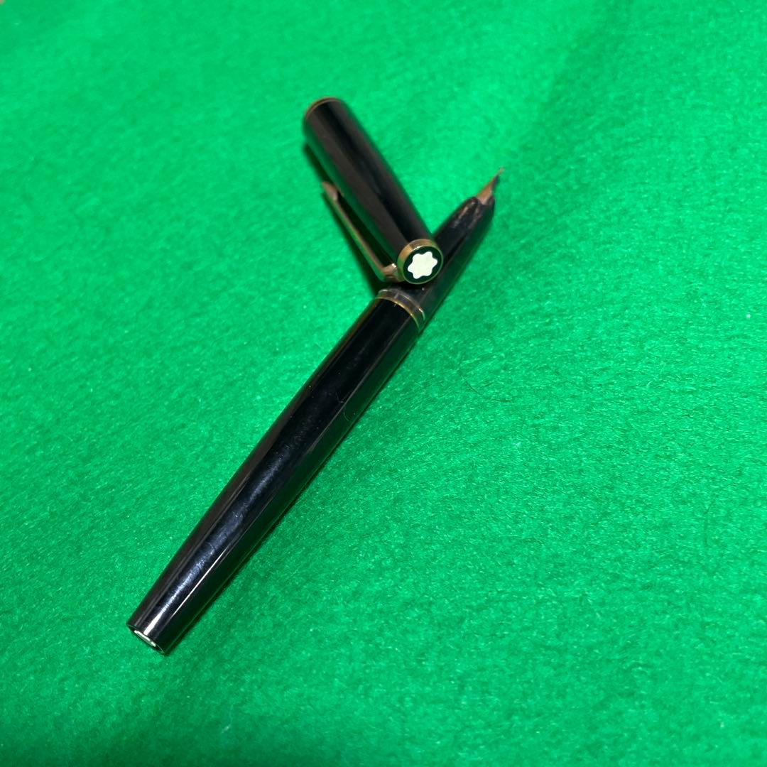 モンブラン万年筆　MONTBLANC GERMANY ペン先に585の刻印