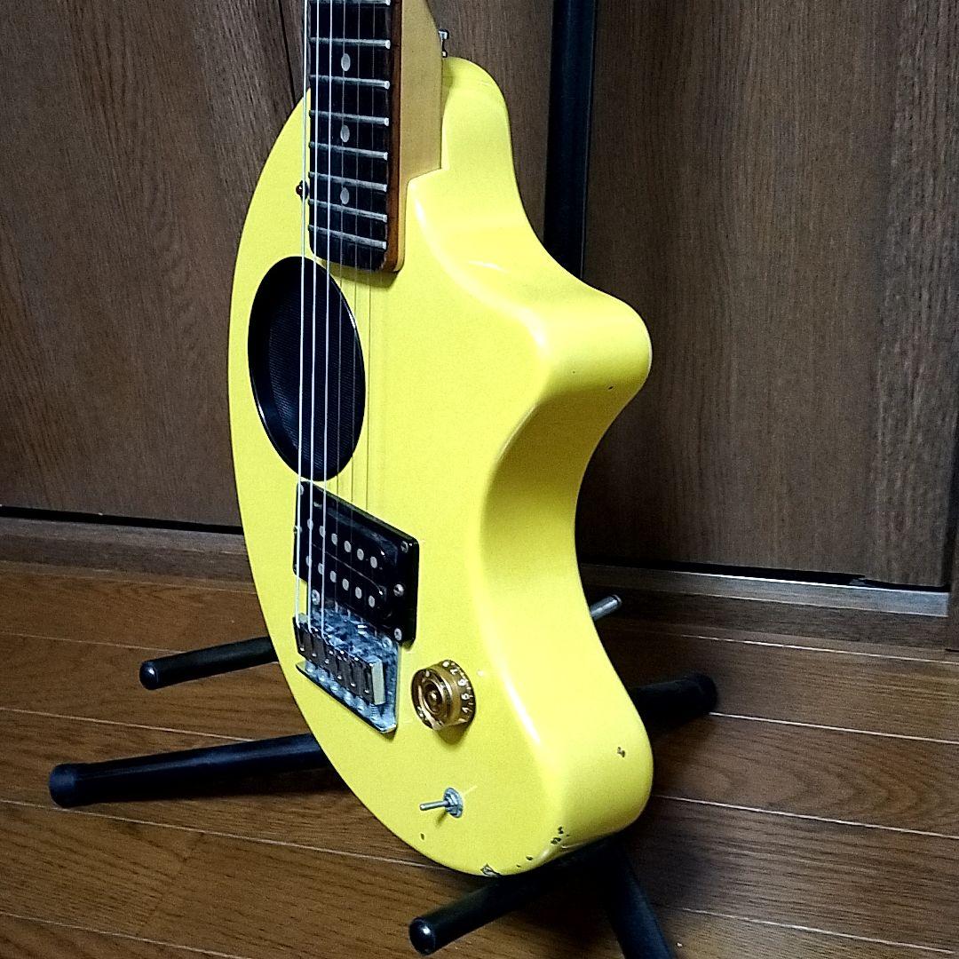 FERNANDES　ZO-3　エレキギター　イエロー　アンプ内蔵ギター