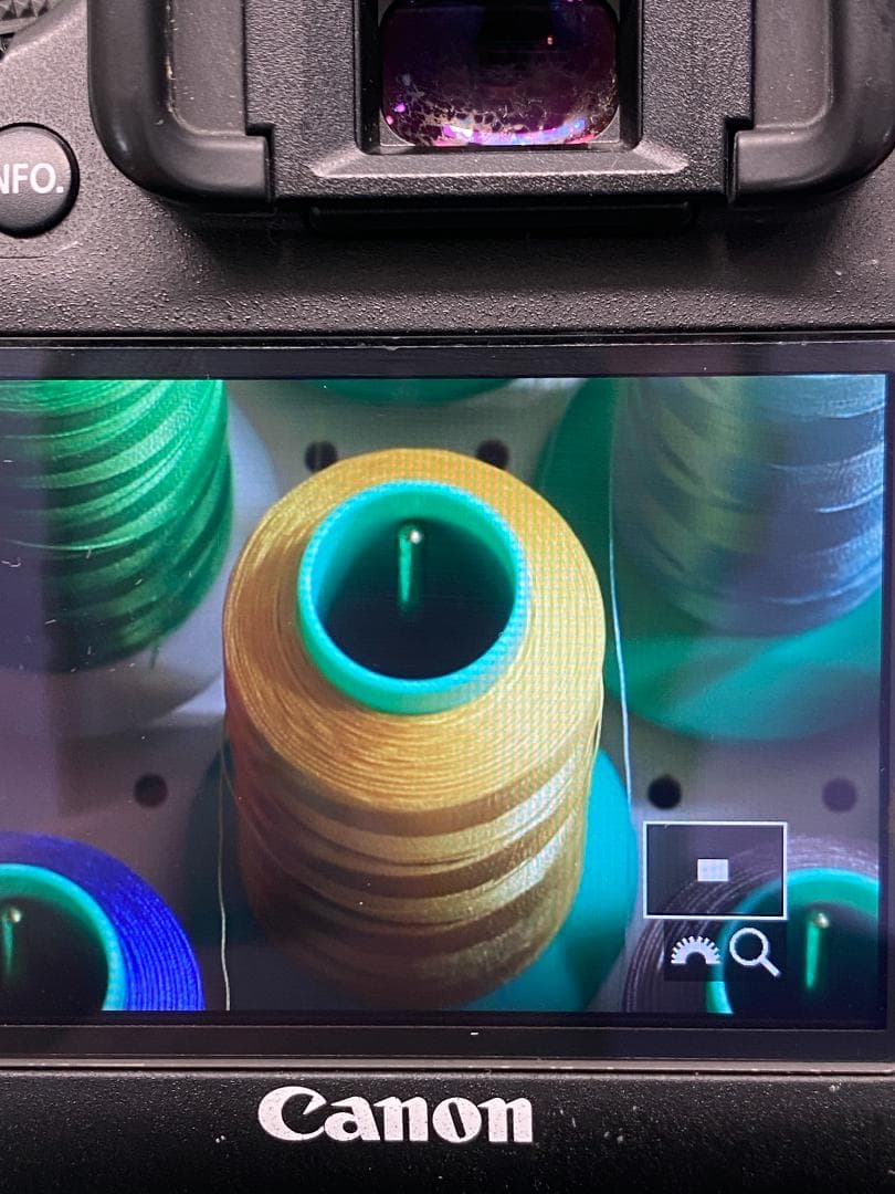 Canon EOS 6D 　キャノン　シャッター回数 22352 !!