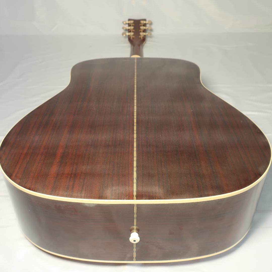 YAMAHA FG-300D アコースティックギター 頑丈なハードケース付