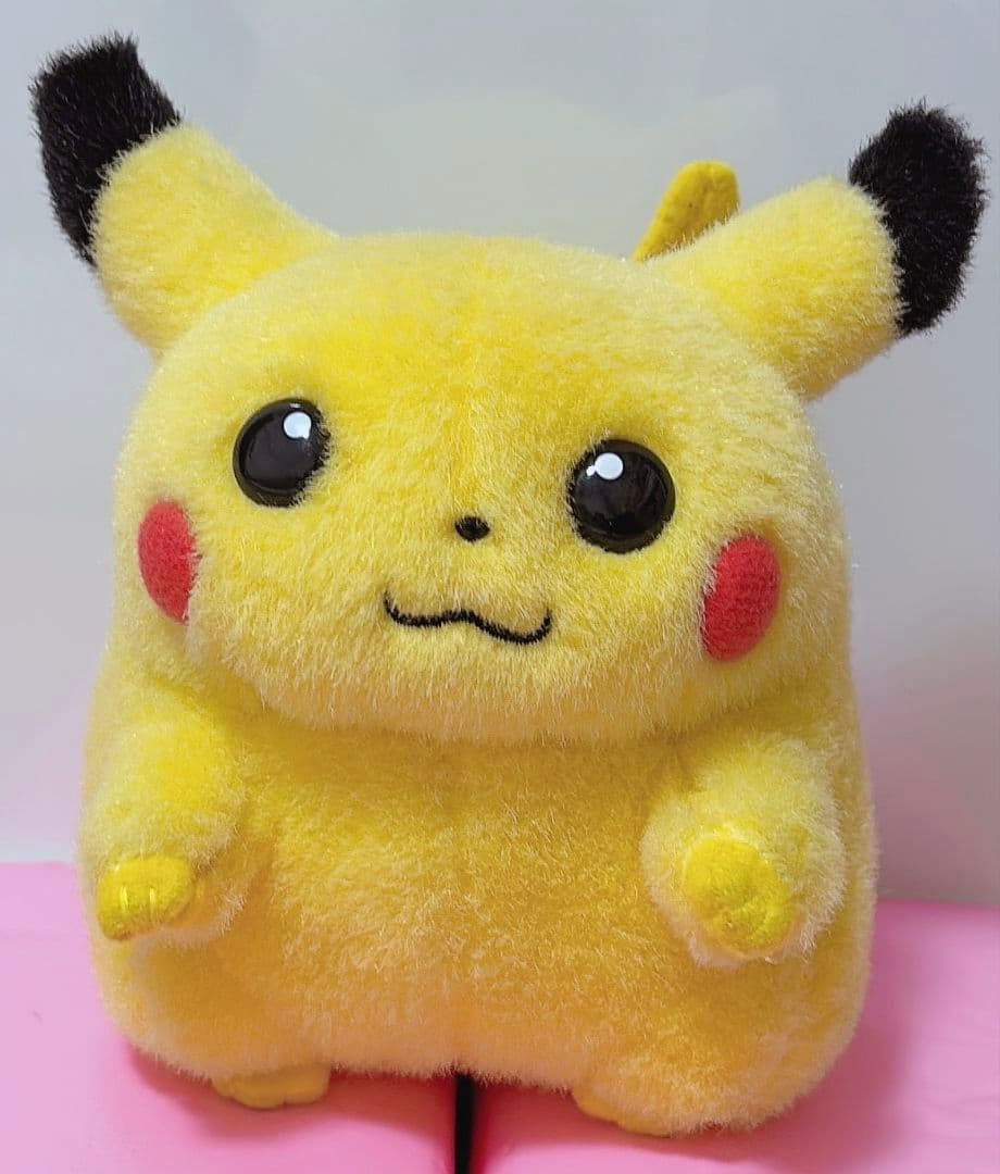 ピカチュウ ぬいぐるみ 約１６cm
