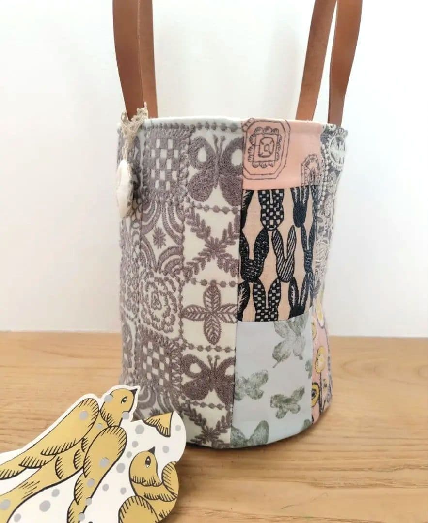 ミナペルホネン　forest tileパッチワークバケツバッグ·*♪