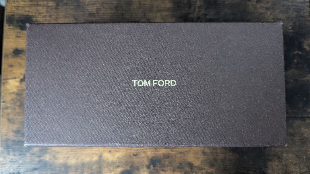 トムフォード　メガネ