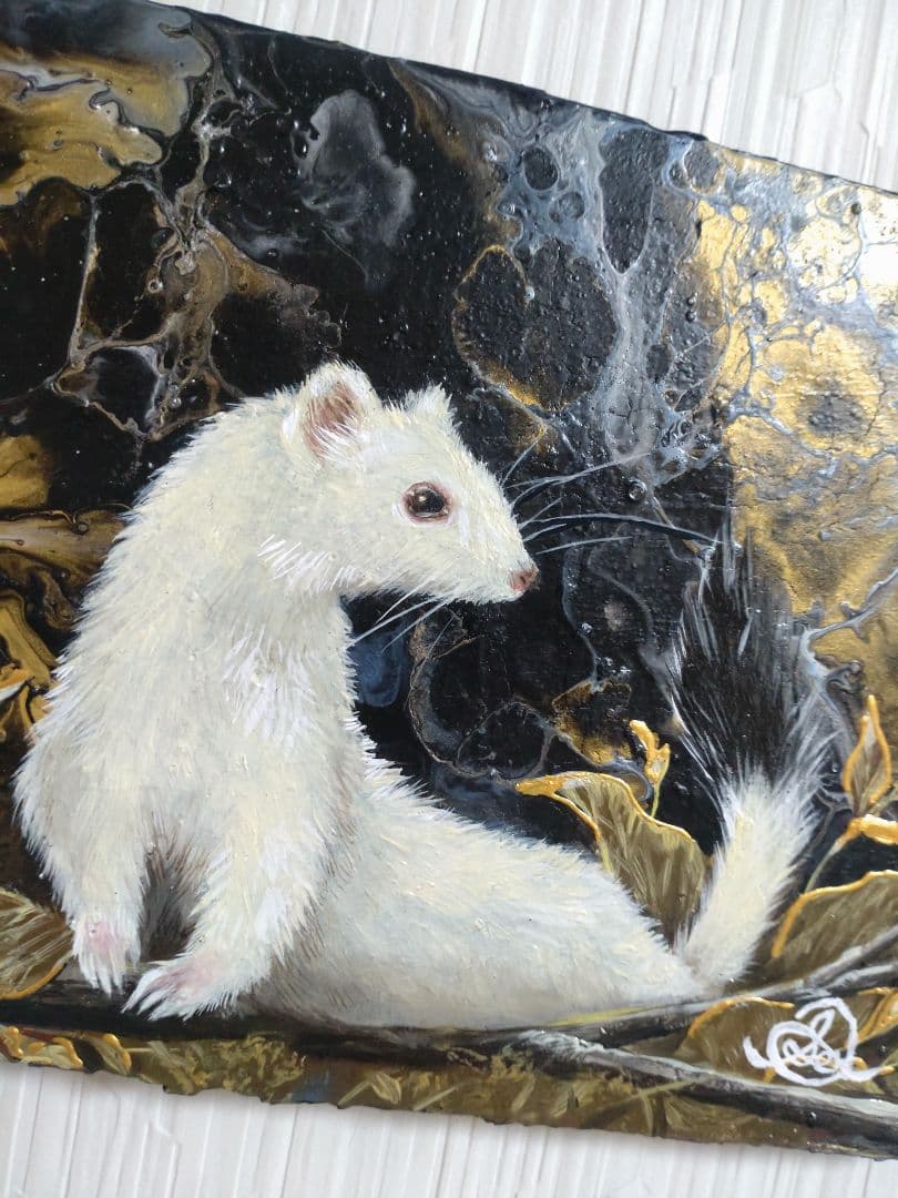 オコジョの油絵【白い妖精】作者サイン入り/真作/フルイドアート