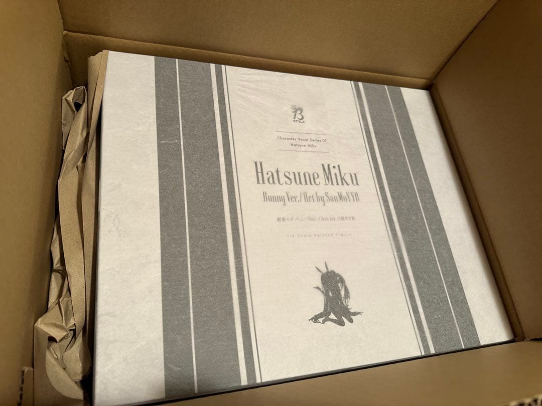 初音ミク バニーVer. Art by 三目YYB 1/4スケール
