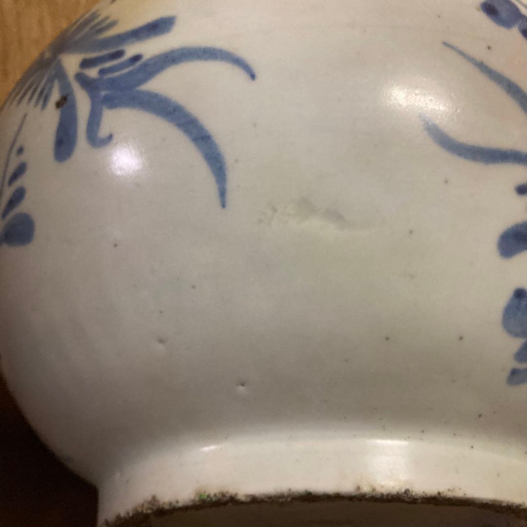 李朝　染付　壺　草花図