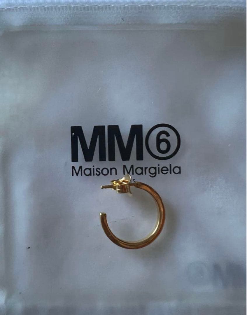 MM6 Maison Margiela ゴールド フープピアス（片耳）