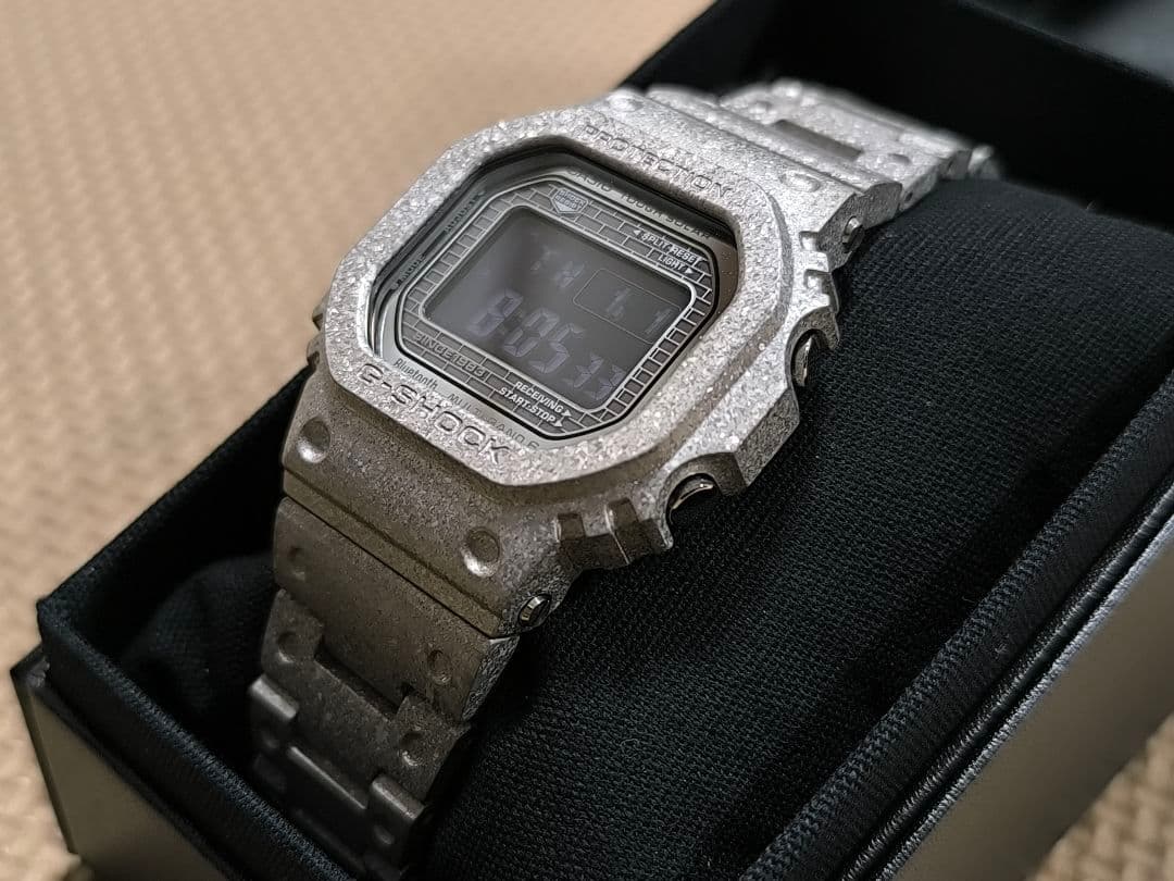 タイムセール G-SHOCK GMW-B5000PS-1JR 40周年記念モデル