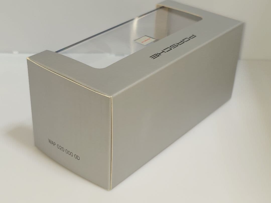 ミニチャンプス ポルシェ 911 GT3 1/43 ミニカー ホワイト