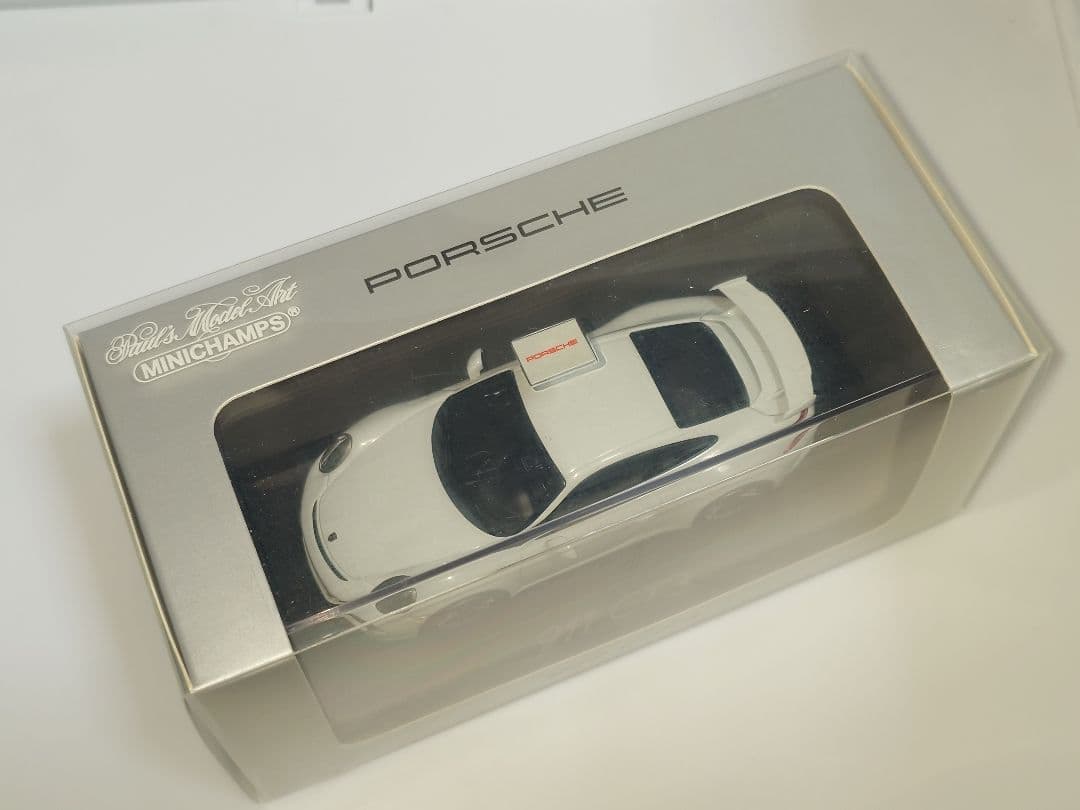 ミニチャンプス ポルシェ 911 GT3 1/43 ミニカー ホワイト