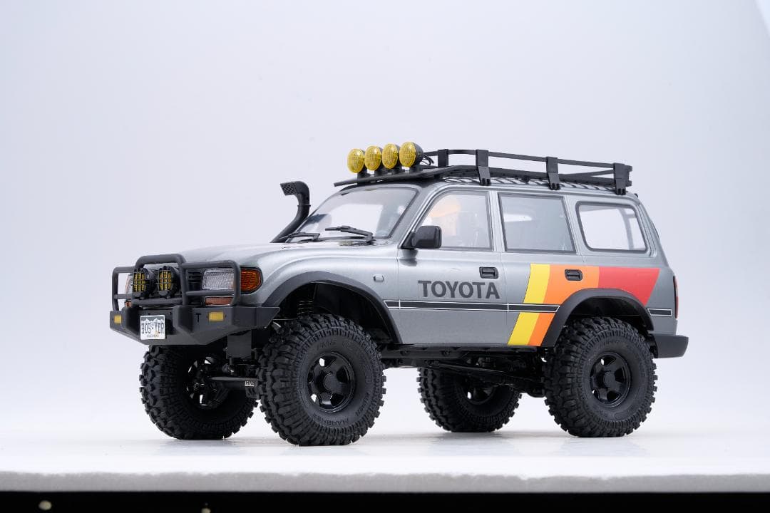 ホビーラジコン FMS FCX10 TOYOTA LC80 LAND CRUISER RTR