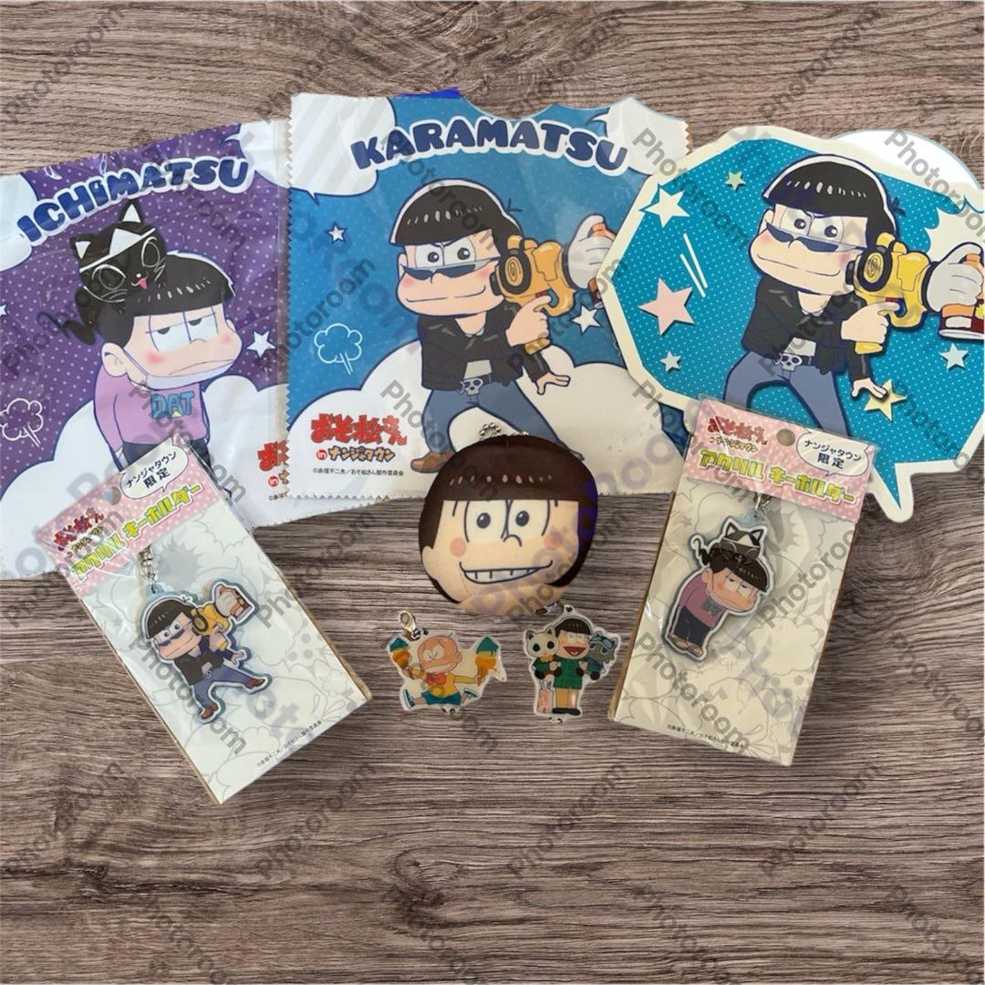 おそ松さん 缶バッジ・キーホルダーセット