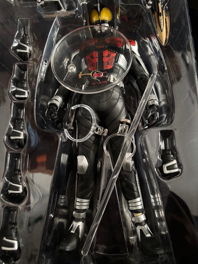 RAH BM 仮面ライダー ダークカブト フィギュア