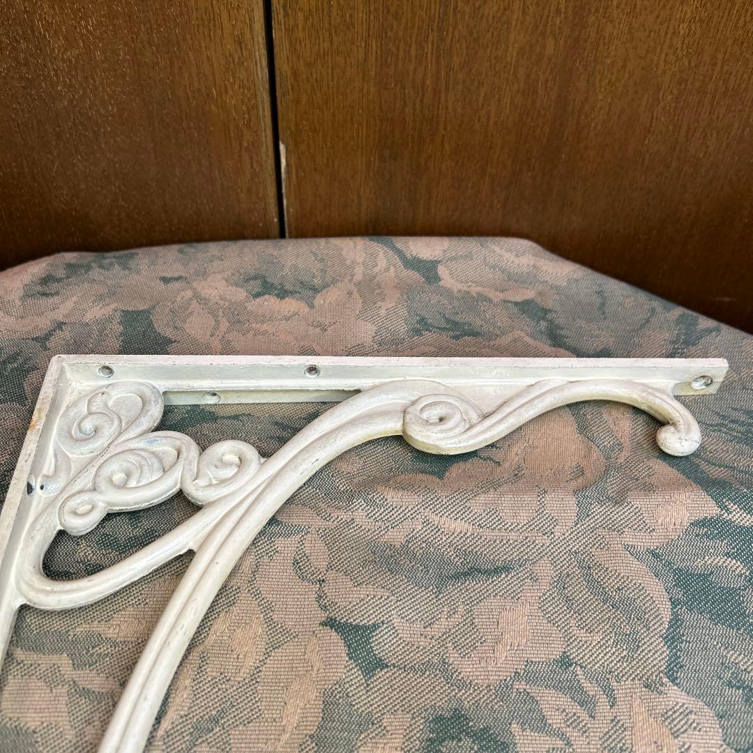 貴重アンティーク エレガントなアイアンブラケット/棚受け/ハンギング アイボリー