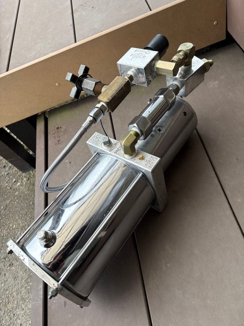 ハイドロ　ポンプ　ローライダー　キャデラック　インパラ　タウンカー　マルゾッキ