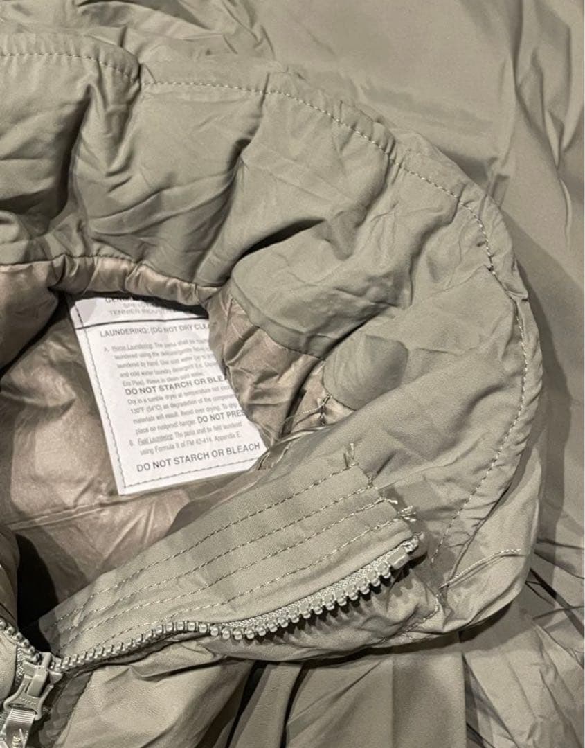 nobo　【数回着用のみ】米軍実物 ECWCS LEVEL 7 L-R