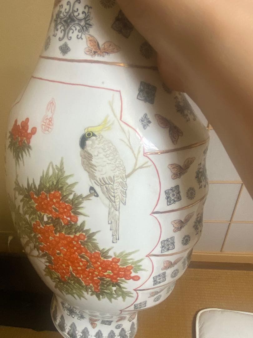 中国　景徳鎮製　薄い花瓶