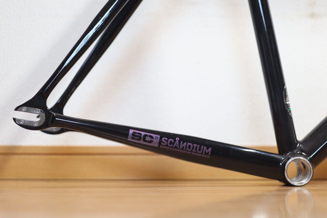 DOSNOVENTA SEOUL フレーム ドスノヴェンタ ピスト ブルーラグ