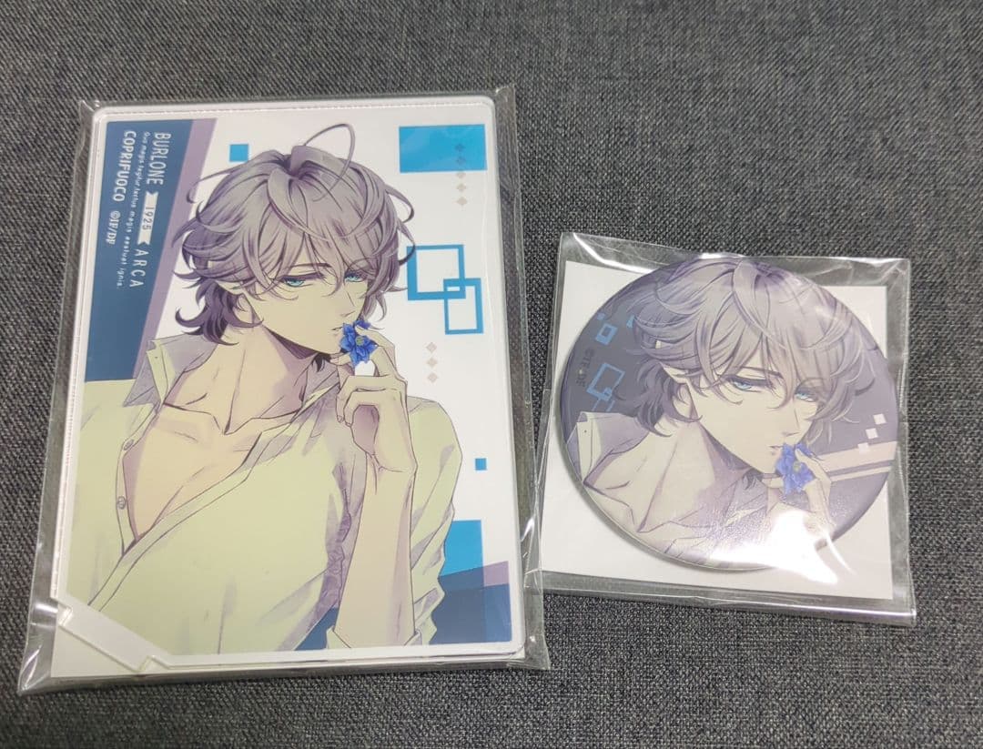 ピオフィオーレの晩鐘　ニコラ　フレグランス　アクスタ　缶バッジ