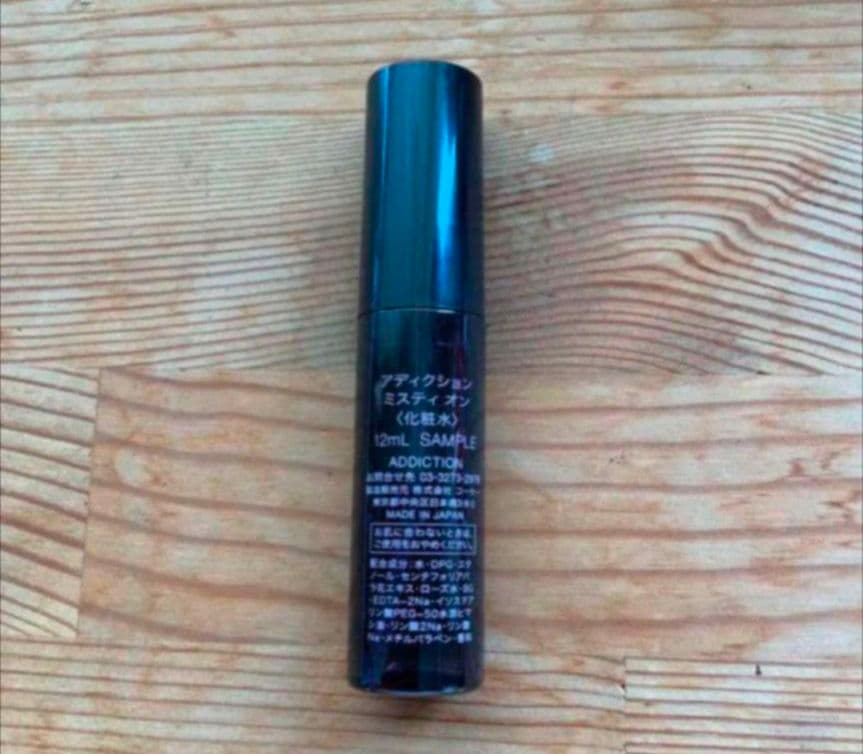 アディクション　リップグロスピュア　003　ダークナイト　おまけ付き　化粧水　終