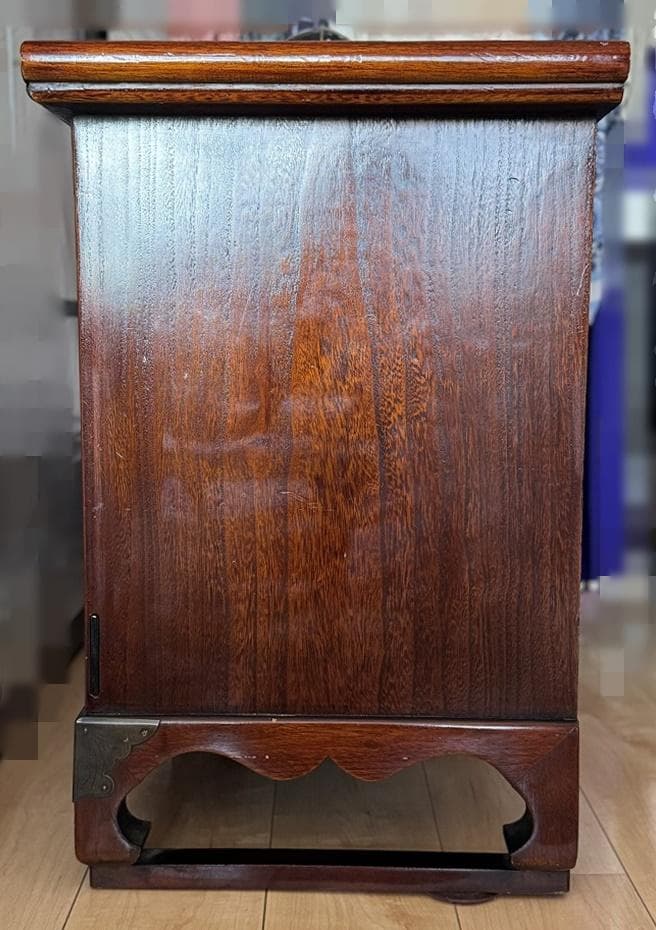 ☆売約済みです☆　李朝家具　中国家具　漆　古道具 　隠し扉　収納　引き出し