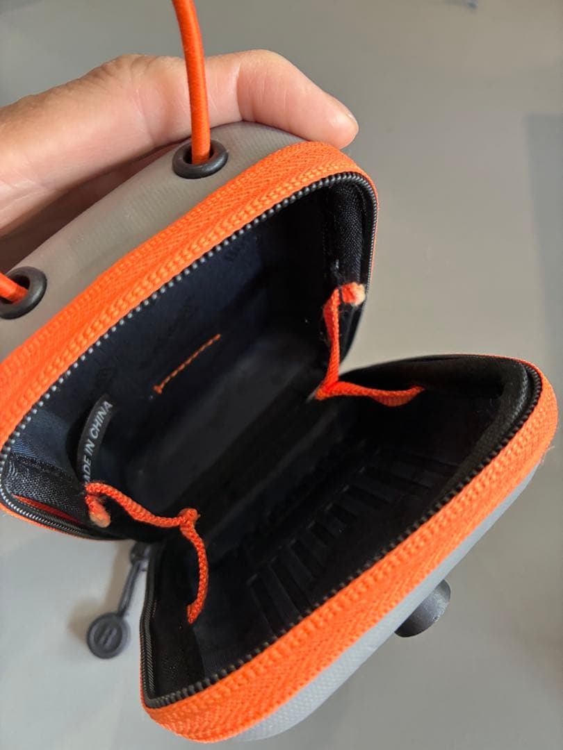 Bushnell Pro XE ブッシュネル ゴルフ距離計 ピンシーカー