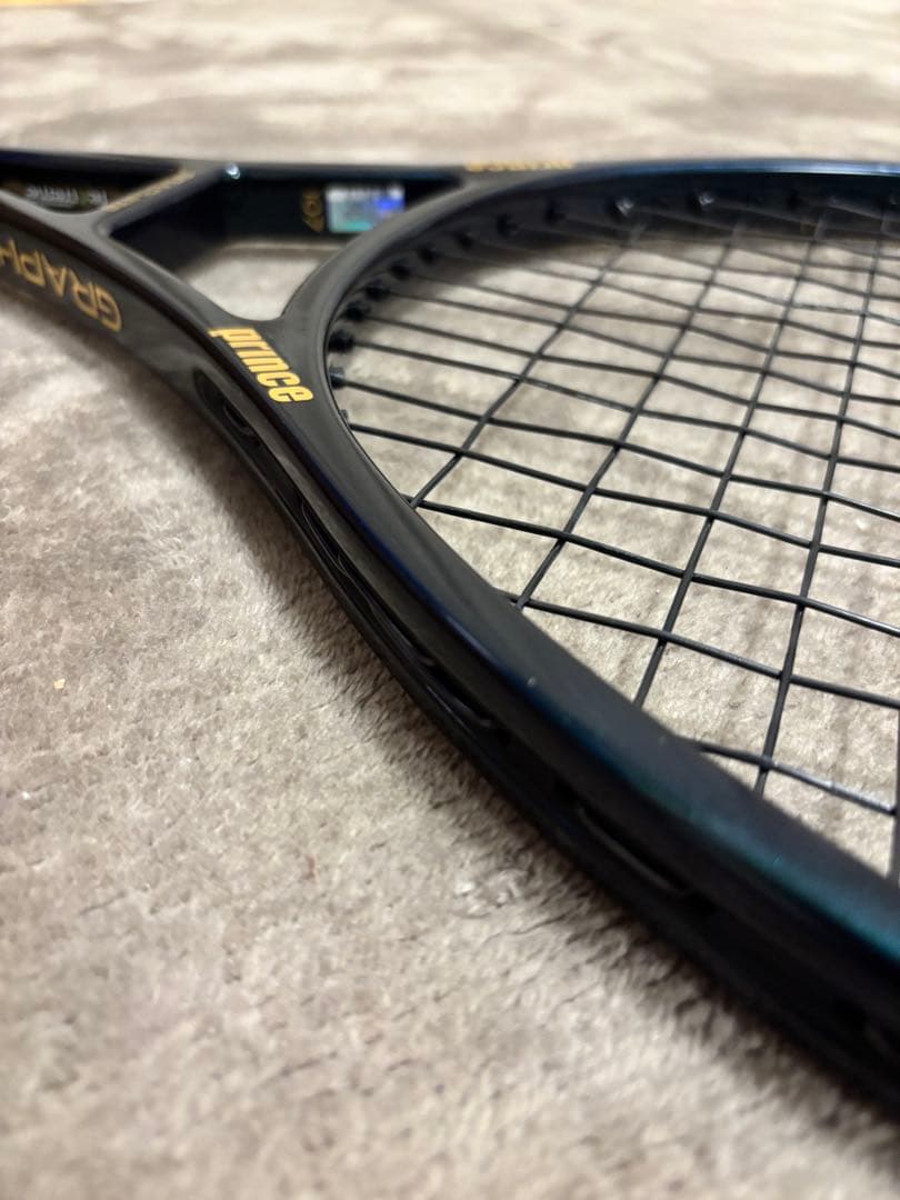 プリンス　ファントムグラファイト107 グリップ3