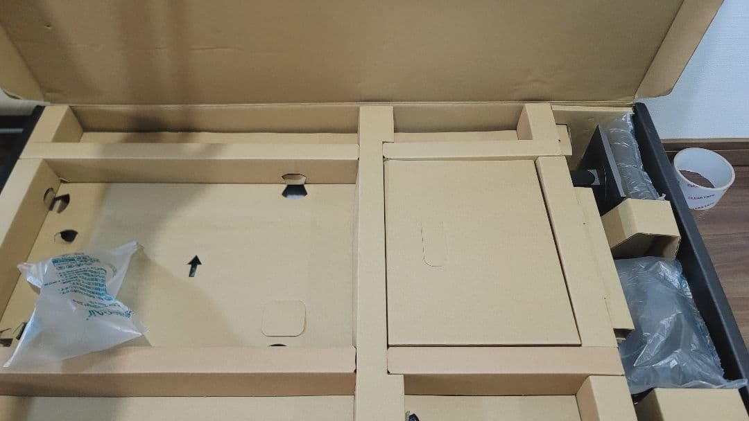 Dell U2720Q 27インチ 4Kモニター