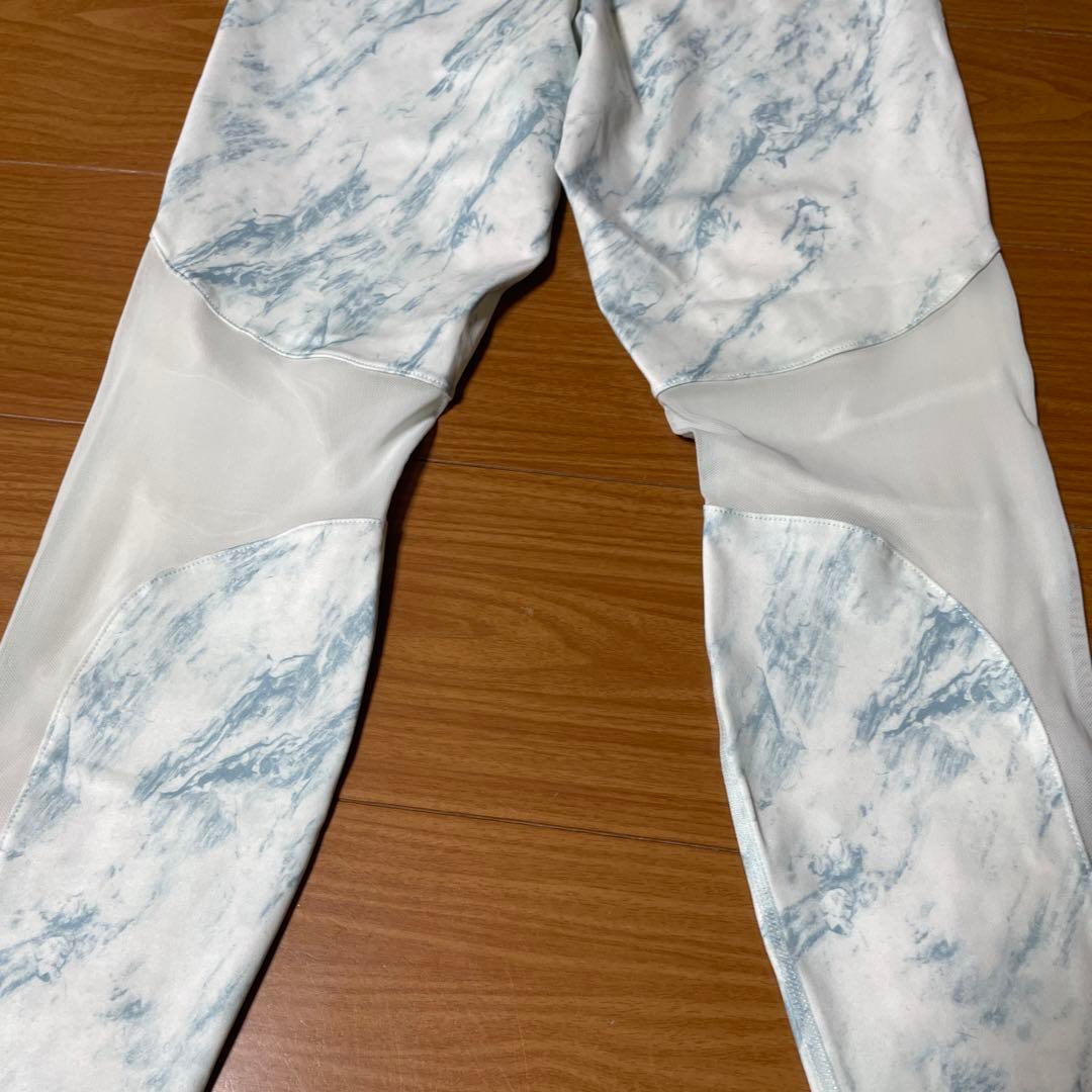 sukala ヨガウェア　Mサイズ　数回使用