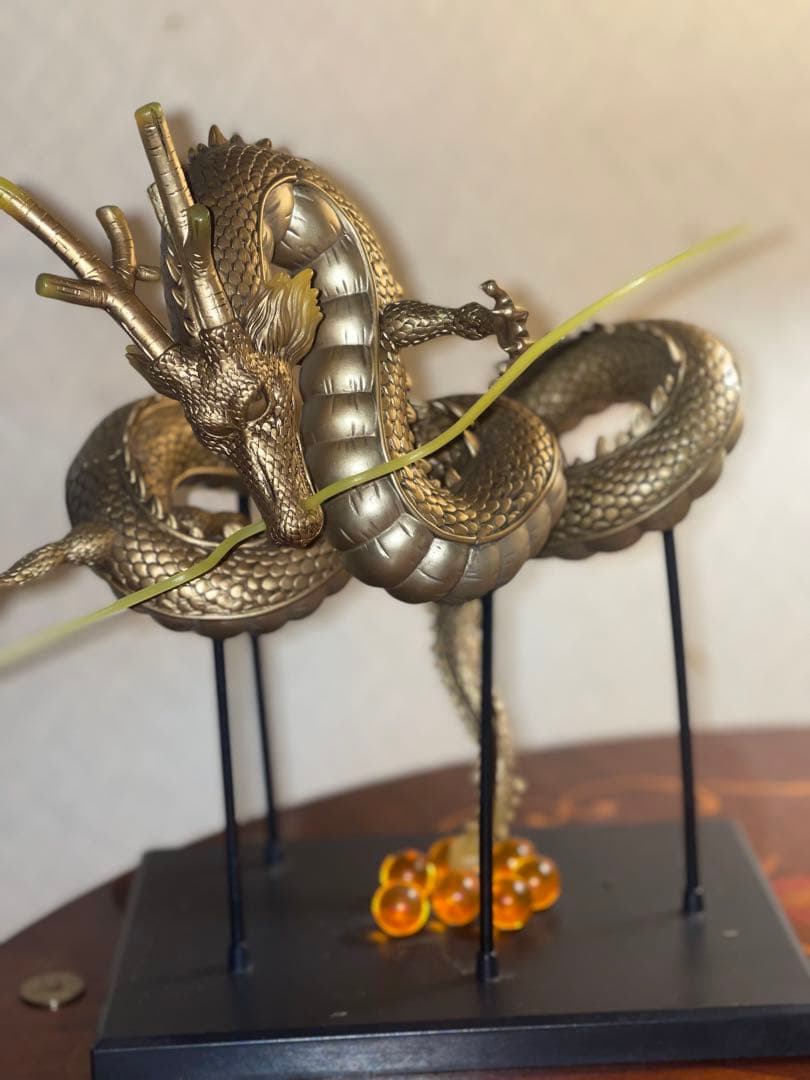 【ドラゴンボール】金色神龍フィギュア　ガラポン　非売品