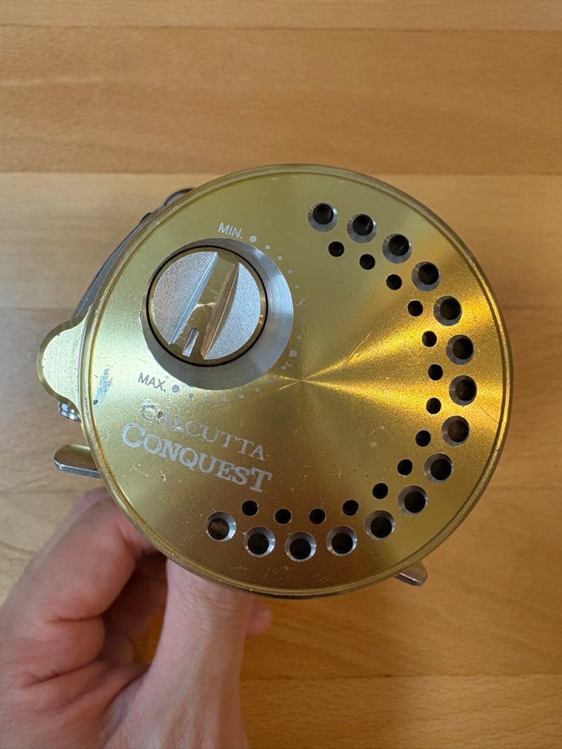 SHIMANO 15カルカッタコンクエスト300