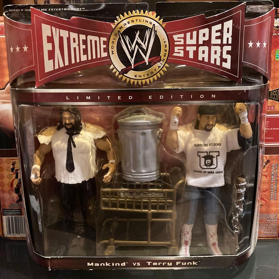 WWEクラシックスーパースター マンカインドVSテリー・ファンク　2体セット