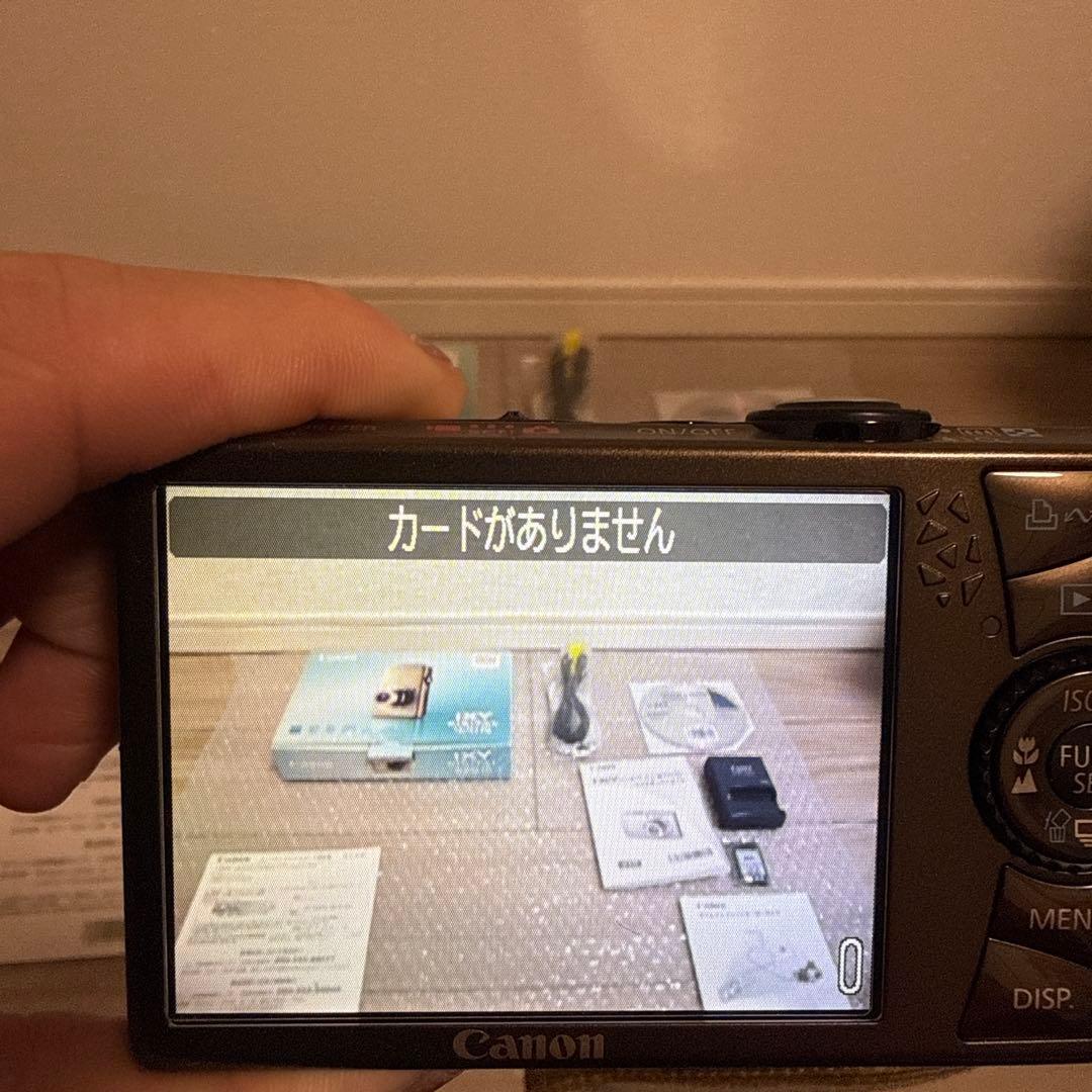 デジカメ　Canon IXY digital 920 IS