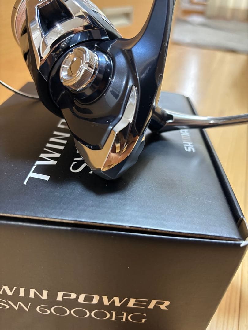 SHIMANO TWIN POWER SW 6000HG スピニングリール