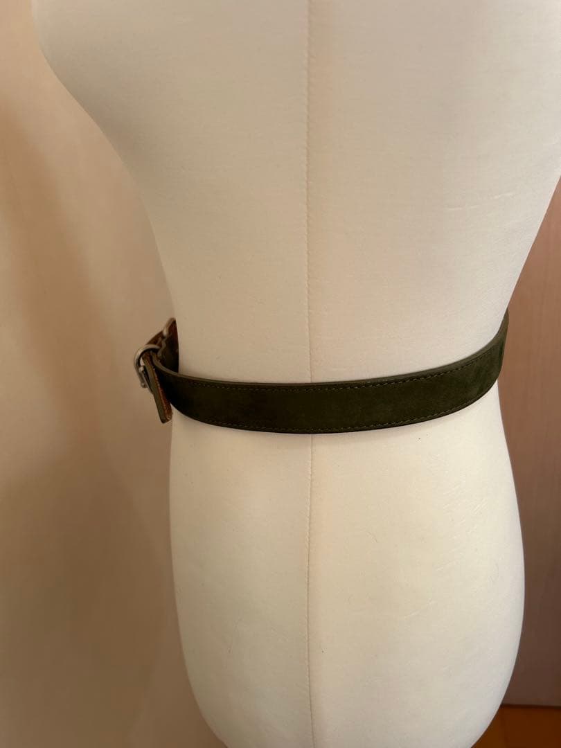 ⭐️イッセイミヤケ若草色ベルト未着用極美品⭐️
