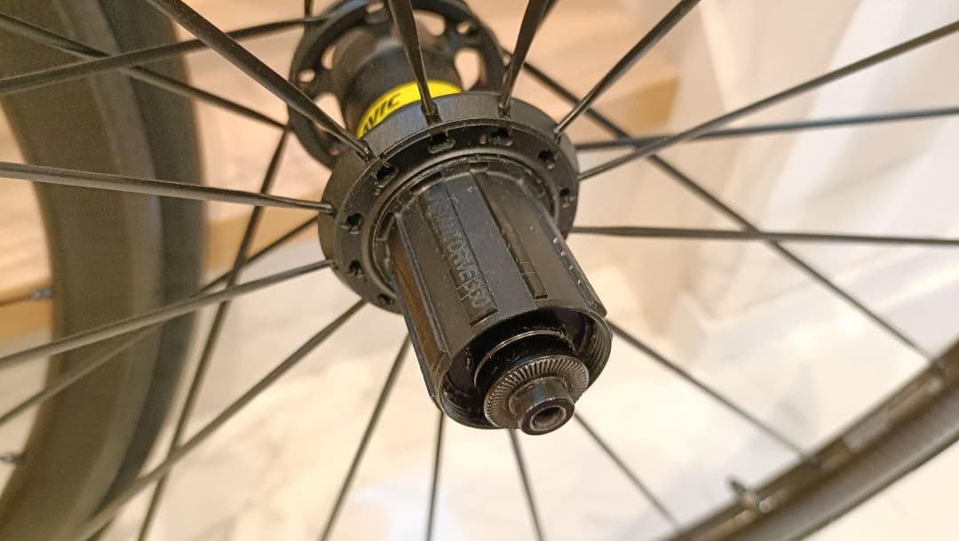 MAVIC COSMIC SLR40 リムブレーキ