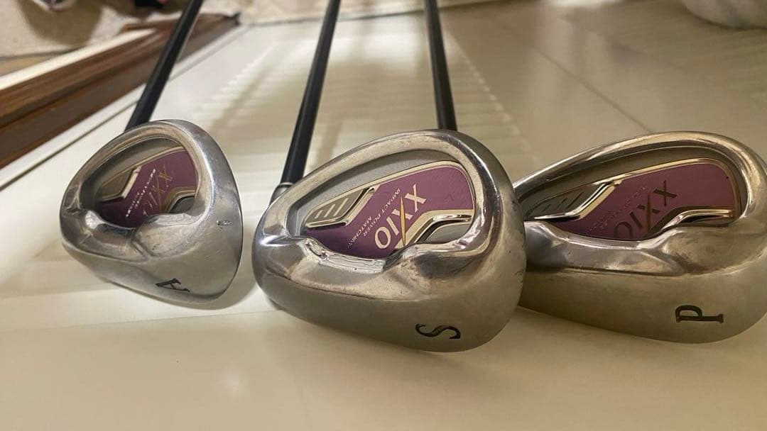 ゴルフクラブフルセットテーラメイド、ゼクシオ＋キャロウェイゴルフバック　送料無料