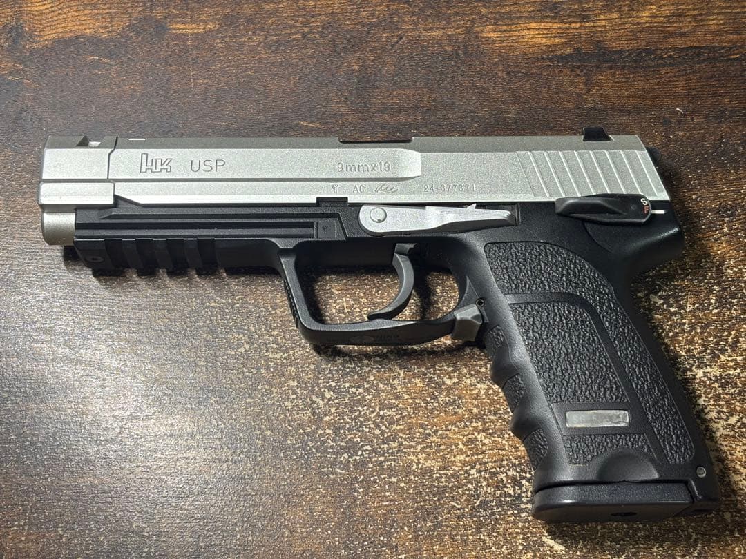 g*t様 【7/27(日)迄】 sg-09r バイオハザードre4 マガジン計3