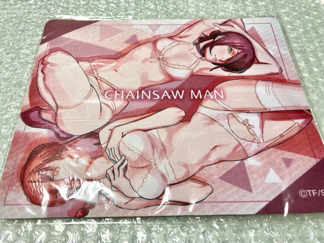 チェンソーマン　レゼ　マキマ　マウスパッド
