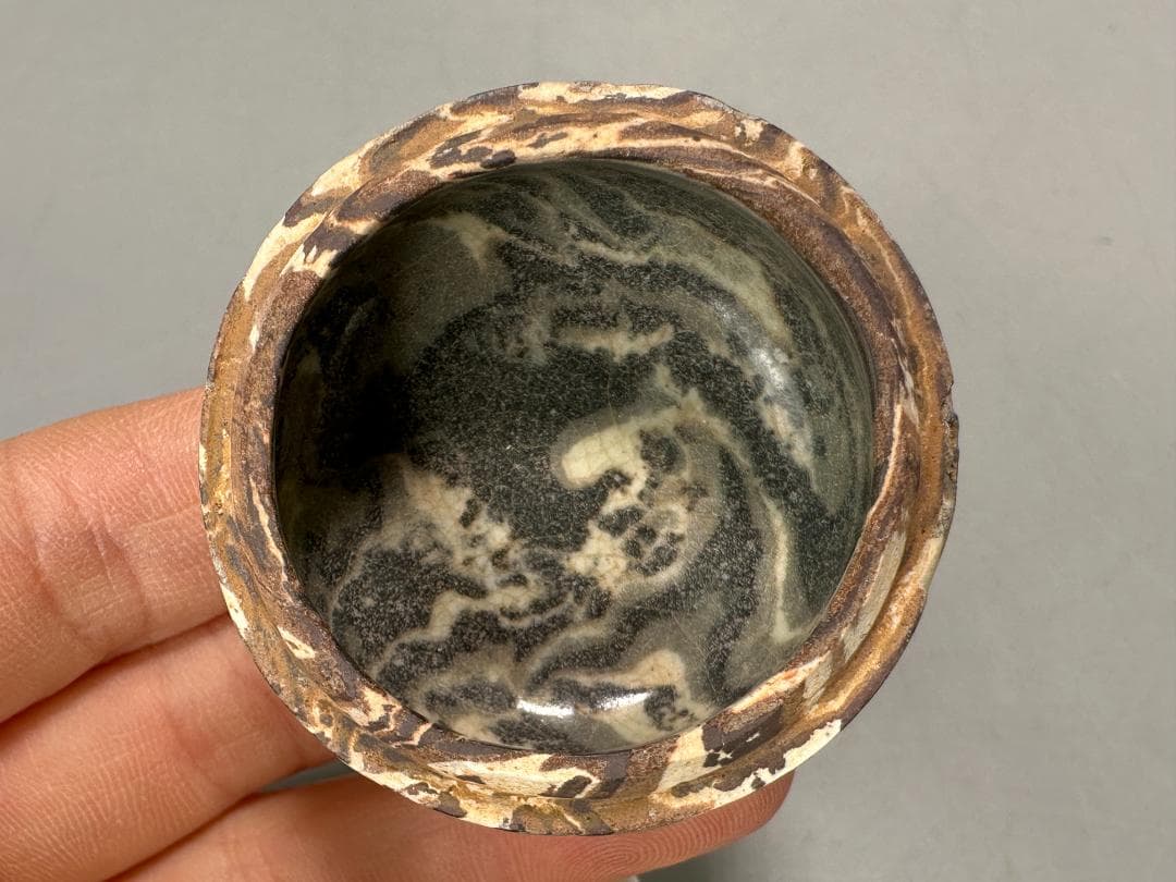 朝鮮古美術　15～16世紀　李朝時代 粉青沙器　練上　絞胎　小合　香合韓国美術