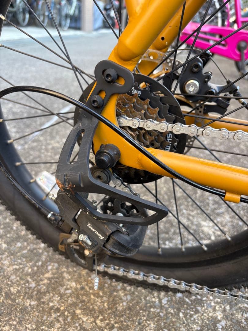 イエローバイク 小径タイヤ フロントバスケット付き