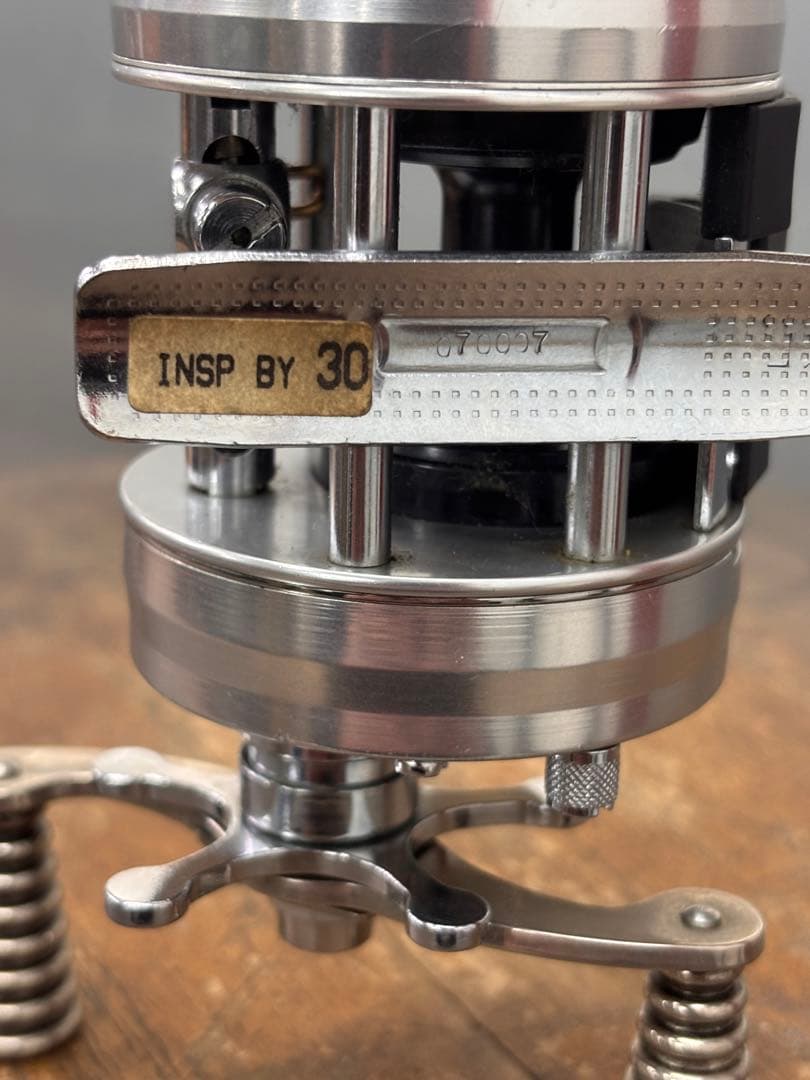 ABU Ambassadeur 2600 IAR ベイトリール