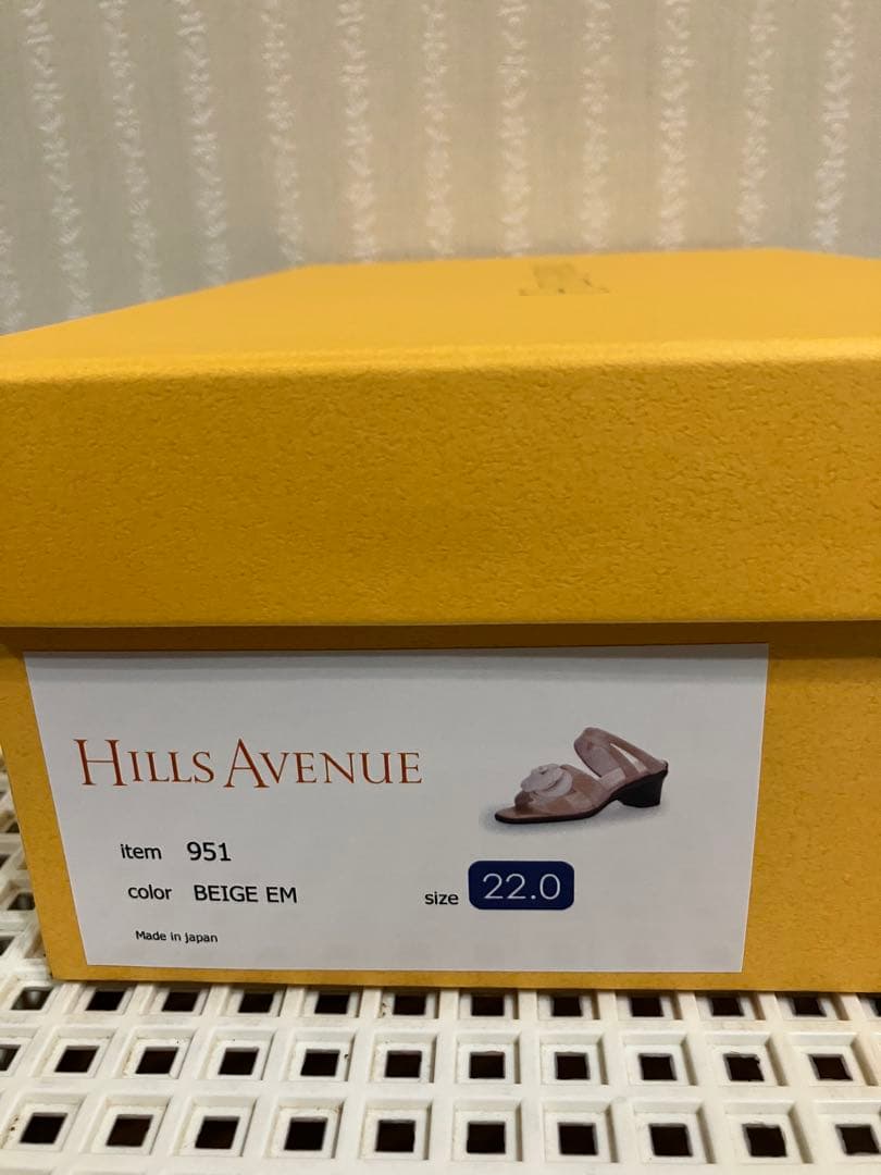 ほぼ新品　ヒルズアベニューミュールサンダルカメリア　ベージュ22.0cm