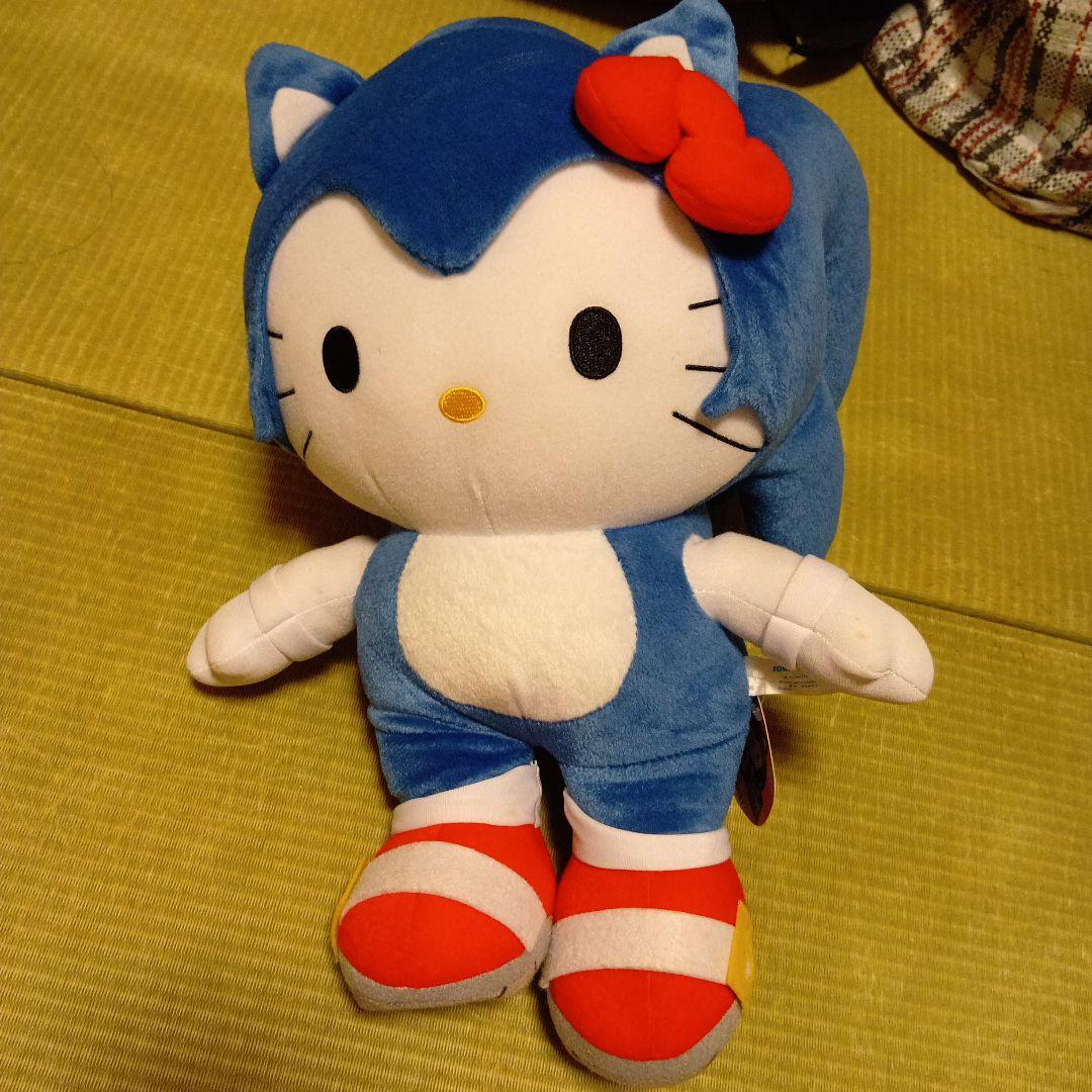 ハローキティ&ソニック コラボ　ぬいぐるみ ⭐️【非売品】
