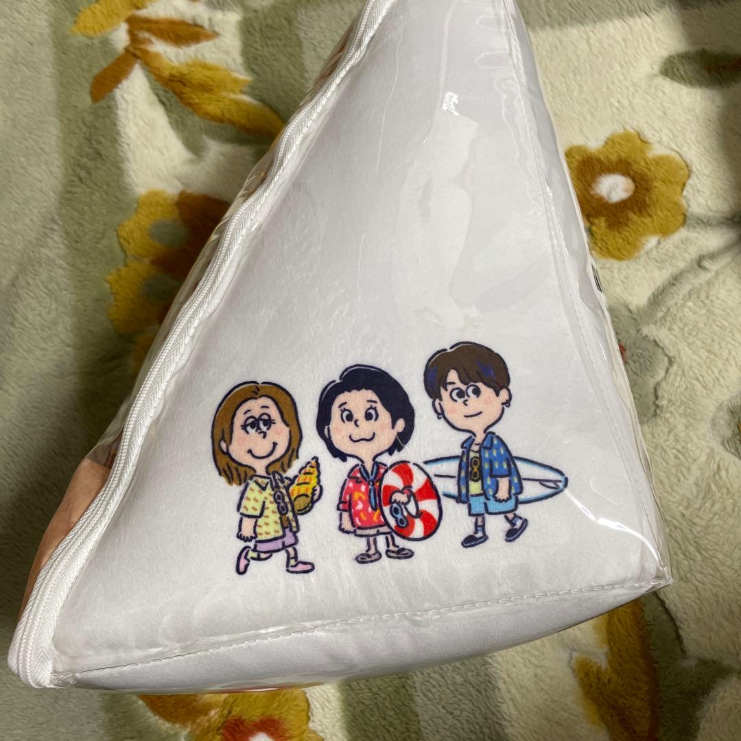 ミセス　ローソン受注生産コラボ　クッション3個