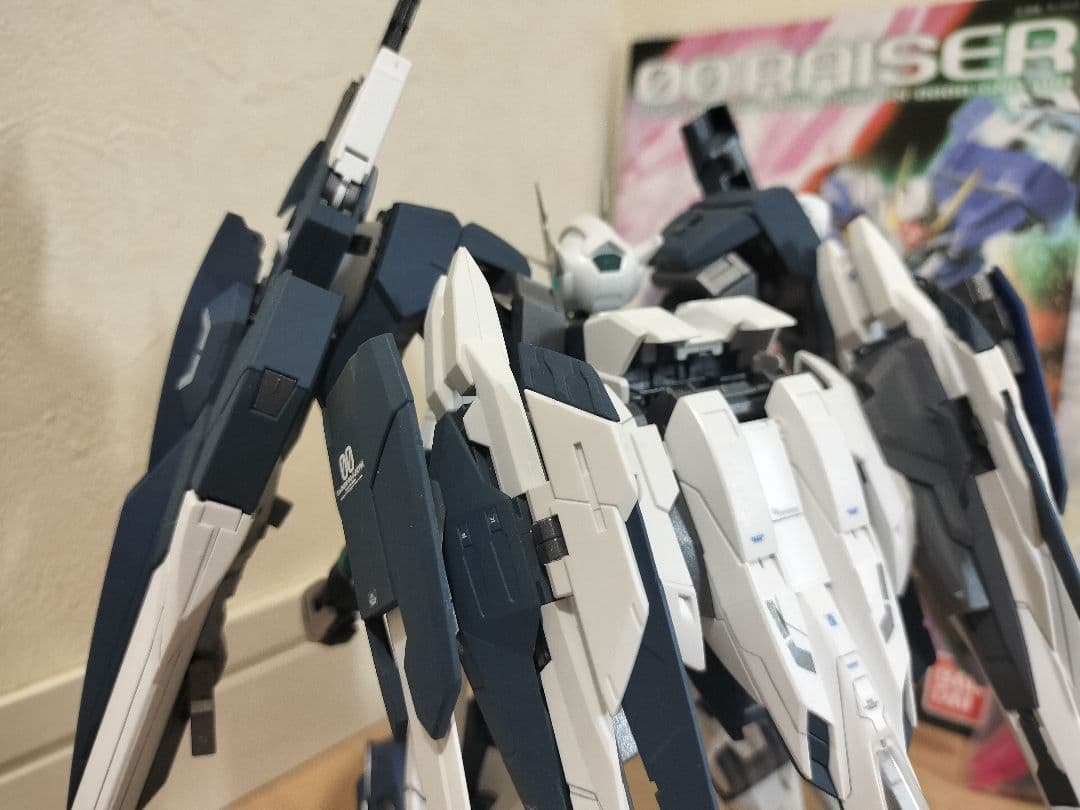 MGマスターグレード ダブルオーライザーセブンソード塗装済完成品