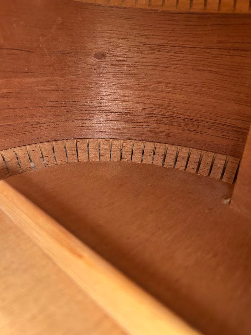 ガねっち‼️Gibson J45（1968年製）ナローネック 固定サドル