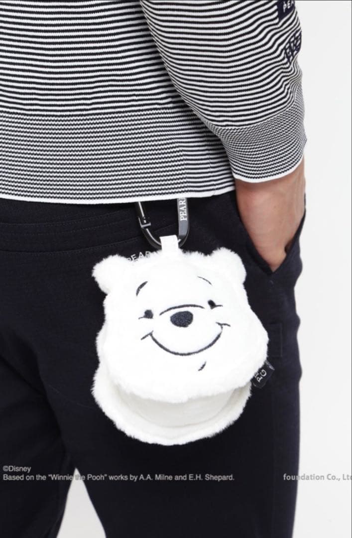 新品 未使用 PEARLY GATES プーさんフェイクファーボールポーチ