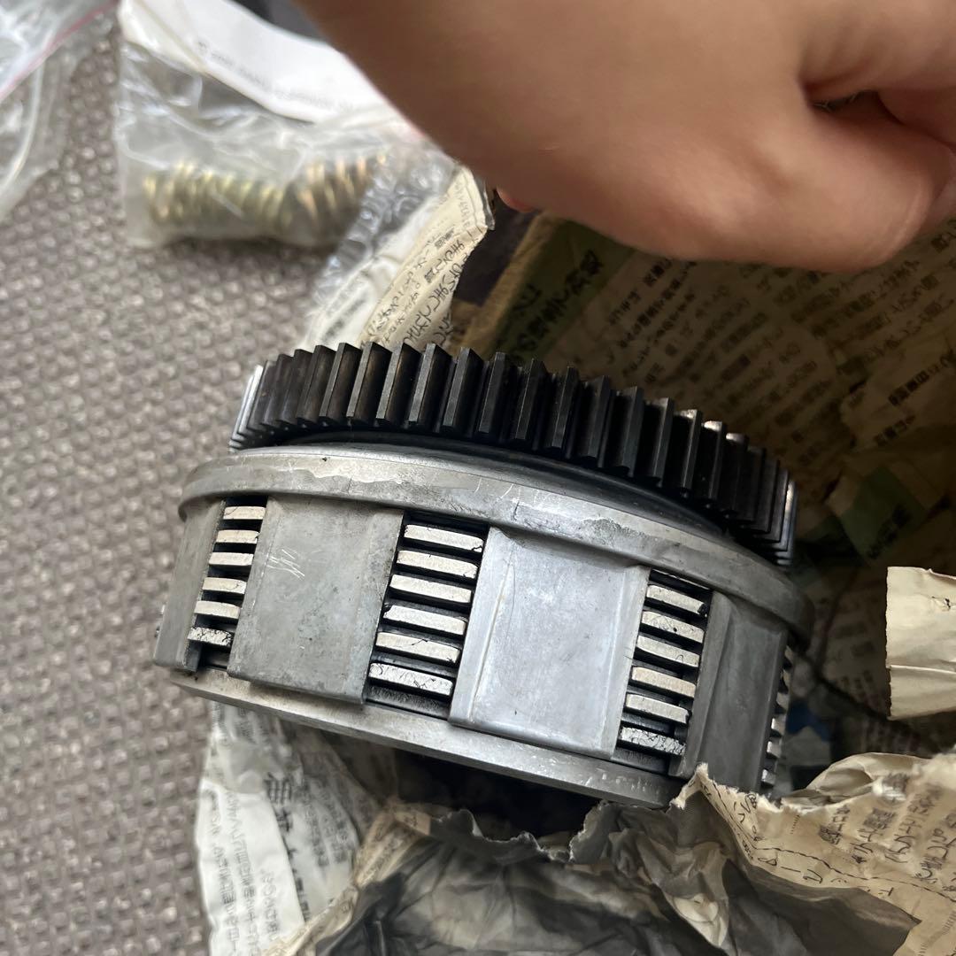 クラッチ ASSY CB400F (旧ヨンフォア )