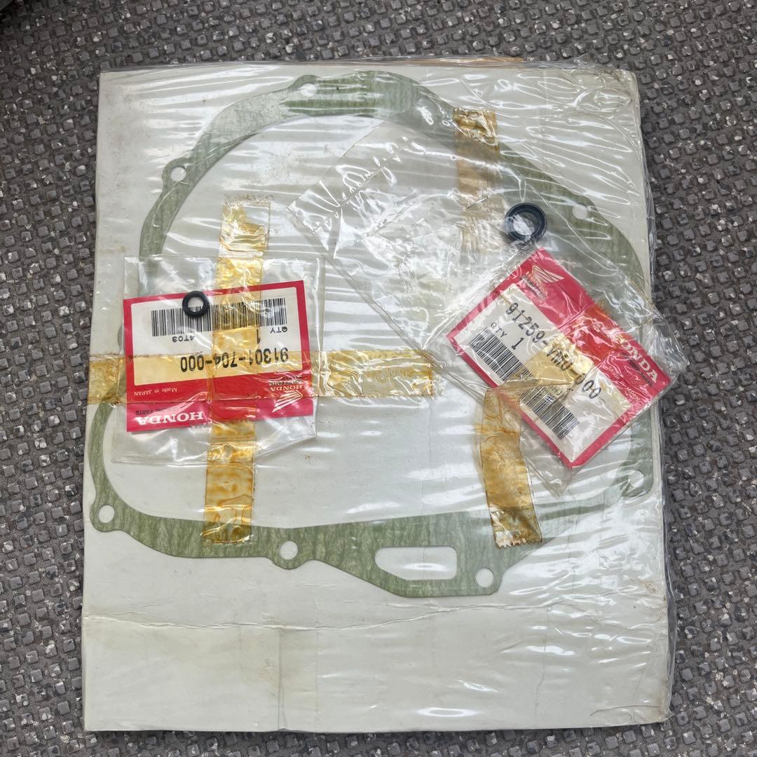 クラッチ ASSY CB400F (旧ヨンフォア )